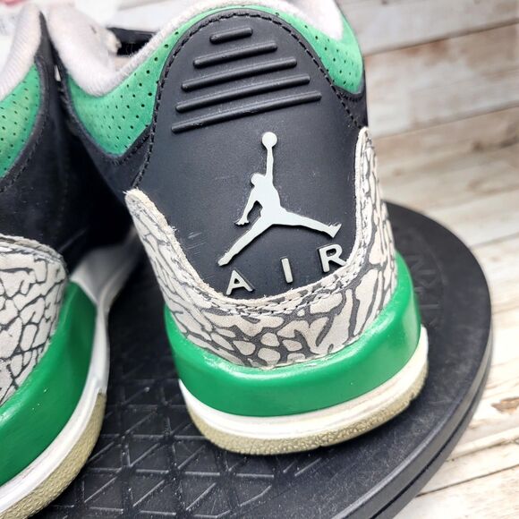 Jordan 3 Retro Pure Money Sneakers Kid's Size 5.5Y Black Low-Top Athletic Shoes - Picture 6 of 11